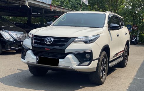 Toyota Fortuner VRZ TRD