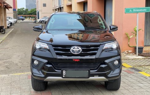 Toyota Fortuner 2.4 TRD AT 2019 vrz dp ceper bs TT