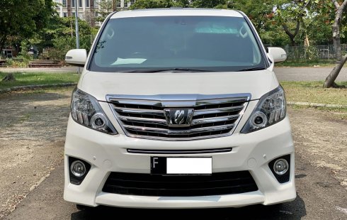 Toyota Alphard SC 2014 Putih