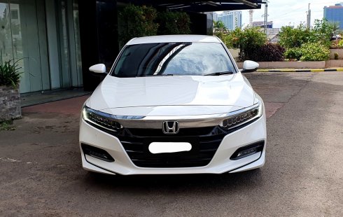 Honda Accord 1.5L 2019 putih turbo km16 ribuan cash kredit proses bisa dibantu