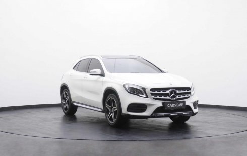 Mercedes-Benz GLA 200 Gasoline 2018  - Cicilan Mobil DP Murah