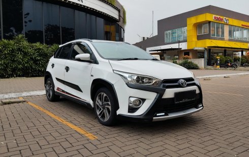 Toyota Yaris TRD Sportivo Heykers at 2017