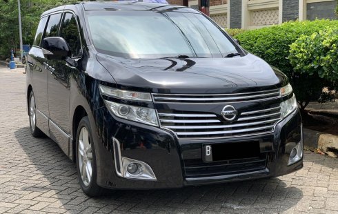 Nissan Elgrand Highway Star