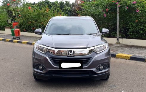 Honda HR-V 1.5L E CVT 2021 abu km 24 ribuan cash kredit proses bisa dibantu