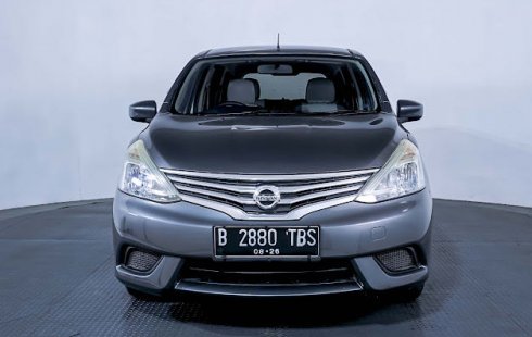 Nissan Livina SV MT 2016