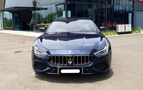 Maserati Ghibli V6 2018 biru km 14 rban cash kredit proses bisa dibantu