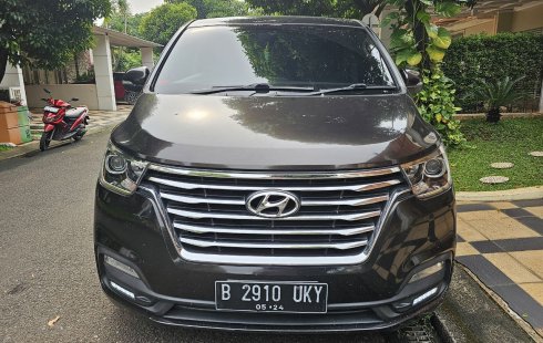 Hyundai H-1 Royale Diesel Tahun 2019 Kondisi Mulus Terawat Istimewa