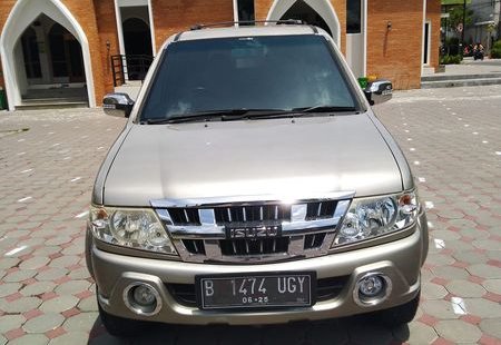 Isuzu Panther GRAND TOURING 2011 komplit tangan pertama