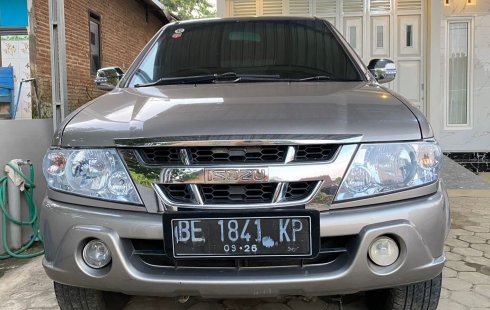 Isuzu Panther GRAND TOURING 2007 manual full standar