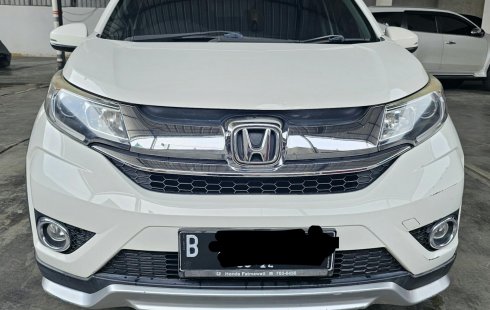 Honda BRV Prestige AT ( Matic ) 2018 Putih Km 64rban An PT plat jakarta