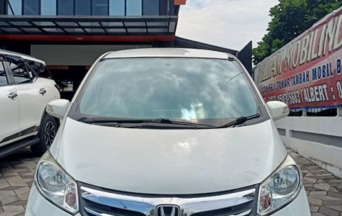 Honda Freed PSD Matic Tahun 2013 Kondisi Mulus Terawat Istimewa