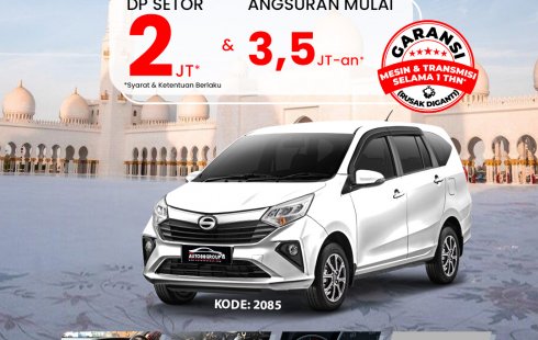DAIHATSU SIGRA (ICY WHITE SOLID) TYPE R SPECIAL EDITION 1.2 M/T (2019)