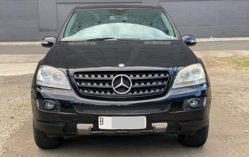 Mercedes-Benz M-Class ML 350 2006 Hitam