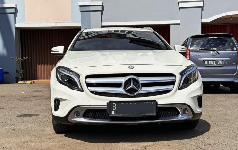 Mercedes-Benz GLA 200 Gasoline 2015 GLA200 Mercy  dp 7jt siap TT