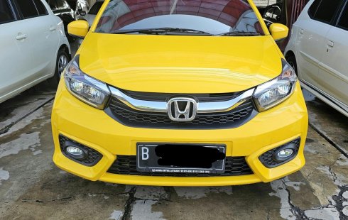 Honda Brio Satya E AT ( Matic ) 2022 Kuning  Km 35rban Siap pakai plat jakarta timur