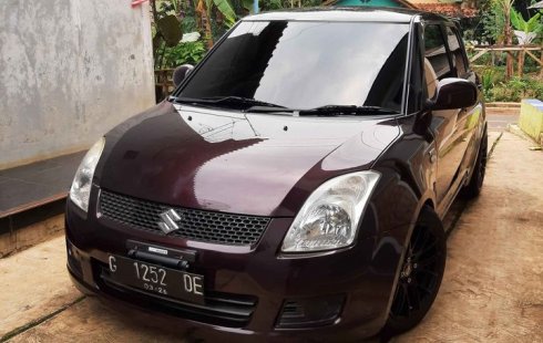 Jual mobil Suzuki Swift 2010