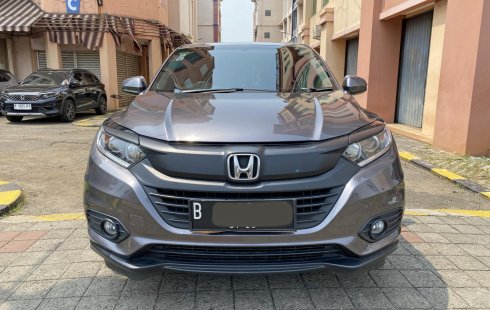 Honda HR-V 1.5L E CVT 2019 hrv dp 8jt siap TT