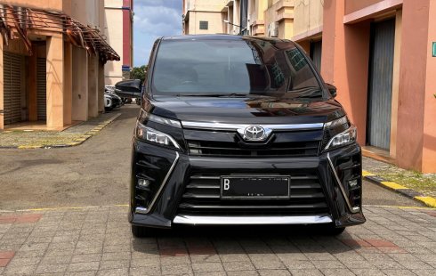 Toyota Voxy 2.0 A/T 2019 nego lemes bs Tkr Tambah Om Gan