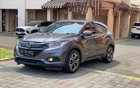 Honda HR-V 1.5L E CVT 2019 dp 8jt hrv bs TT