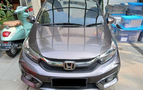  TDP (13JT) Honda BRIO E SATYA 1.2 AT 2022 Abu-abu 