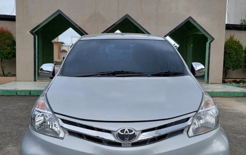 Toyota Avanza 1.3G MT 2015 luxury no minus