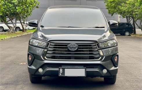 Toyota Kijang Innova G A/T Diesel 2022 Abu-abu