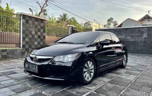 Honda Civic 2.0 Hitam