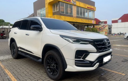 Toyota Fortuner New  4x2 2.8 AT GR Sport