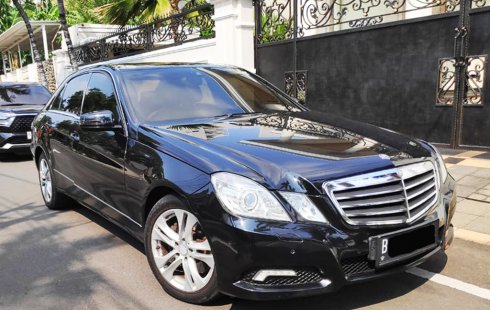 Mercedes-Benz E250 TURBO (310N.m) Rawatan ATPM Km 82rb Plat B GENAP Pjk JUNI 2025 Mulus Siap Pakai