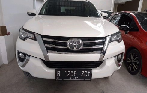 Toyota Fortuner 2.4 VRZ AT 2016