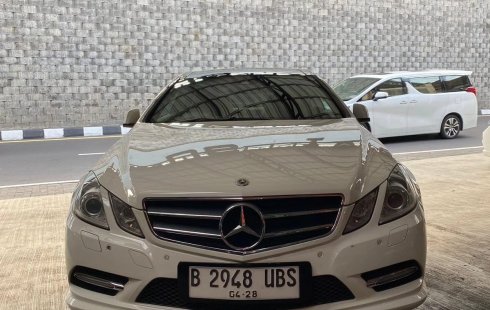 Mercedes Benz E250 Coupe 2012