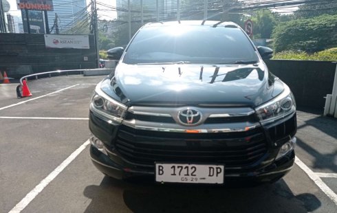 Toyota Kijang Innova V A/T Gasoline 2019