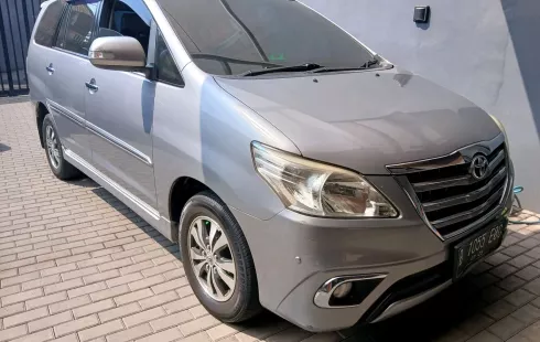 Toyota Kijang Innova 2.5 Diesel V 2015 Silver