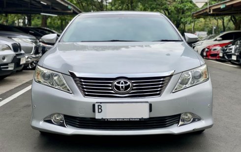 Toyota Camry 2.5 V 2013 Silver