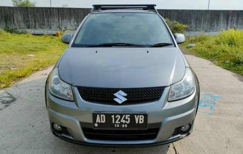 Suzuki SX4 X-Over 2010 surat atas nama