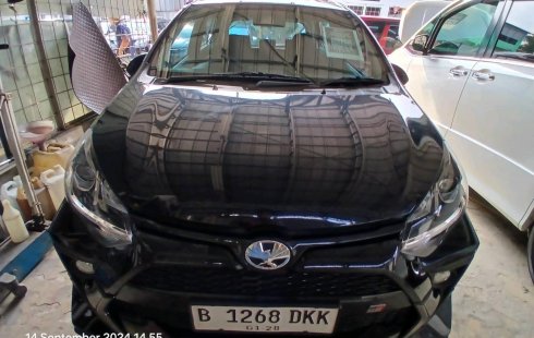 Toyota Agya 1.2 GR Sport M/T 2022 Hitam