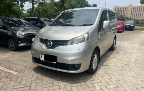 Nissan Evalia XV 2012 AT Silver Pemakaian 2013 Tangan pertama