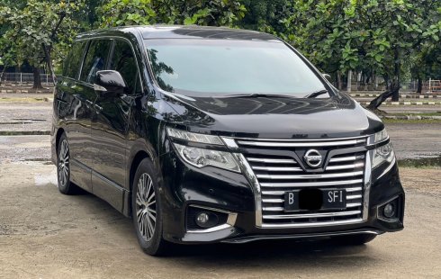 NISSAN ELGRAND HWS AT HITAM 2014 DISKON KHUSUS KREDIT!!