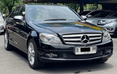 MERCEDES BENZ C200 AT HITAM 2008 SIAP PAKAI