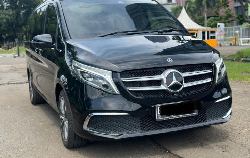 PROMO!! MERCEDES BENZ V260 AT HITAM 2018