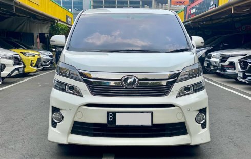 Toyota Vellfire ZG 2014 Putih