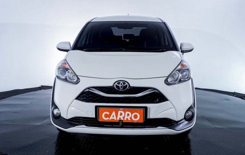 Toyota Sienta V AT 2020 Putih