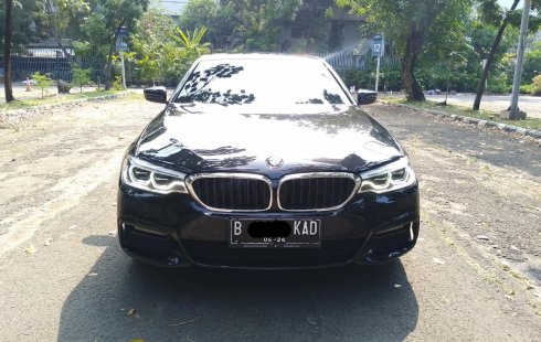 Lux CAR! BMW 530i AT HITAM 2020