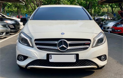 Mercedes-Benz A-Class A 200 2013 Putih