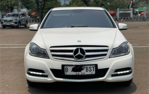 Mercedes-Benz C-Class C 200 Exclusive Line 2014 Sedan