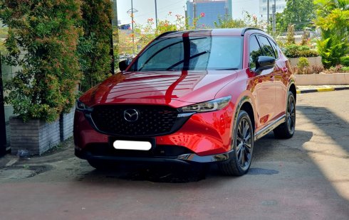 Mazda CX-5 2.5 2023 SUV kuro merah km 8 ribuan sunroof cash kredit proses bisa dibantu