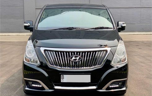 Hyundai H-1 2.5L CRDi Royale 2018 Hitam