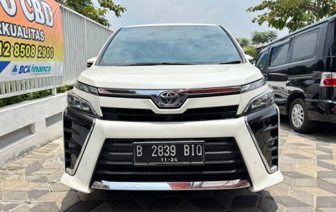 Toyota Voxy 2.0 Matic Tahun 2019 Kondisi Mulus Terawat Istimewa Seperti Baru