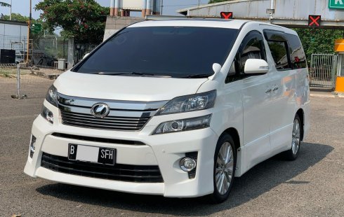 Toyota Vellfire ZG Audioless 2014