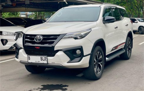 Toyota Fortuner 2.4 VRZ AT 2019 SUV